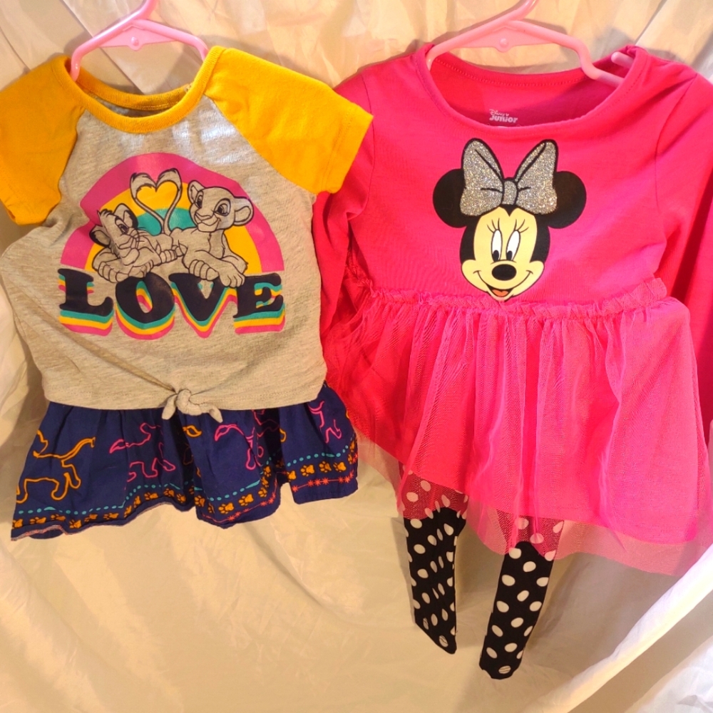 Disney outfit bundle 2T